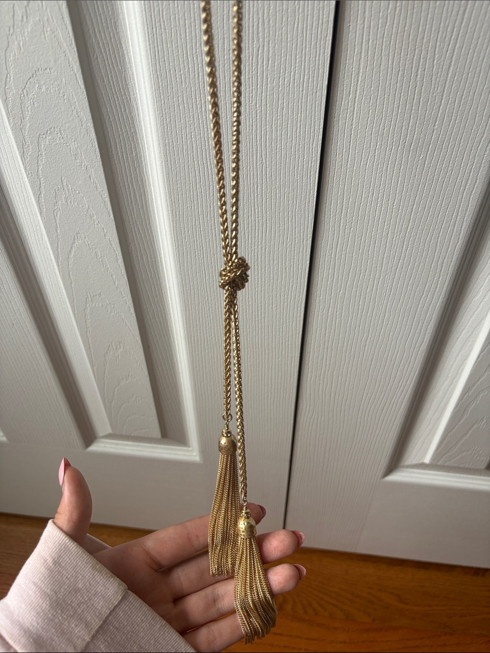 Gold Knot Tassel Lariat Necklace - Women’s Fashion Jewelry